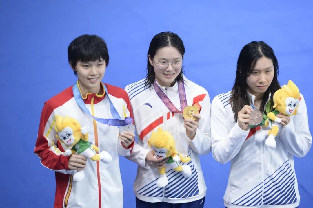 包揽冠亚季军！打破全国纪录！深大人全运会赛场再续辉煌