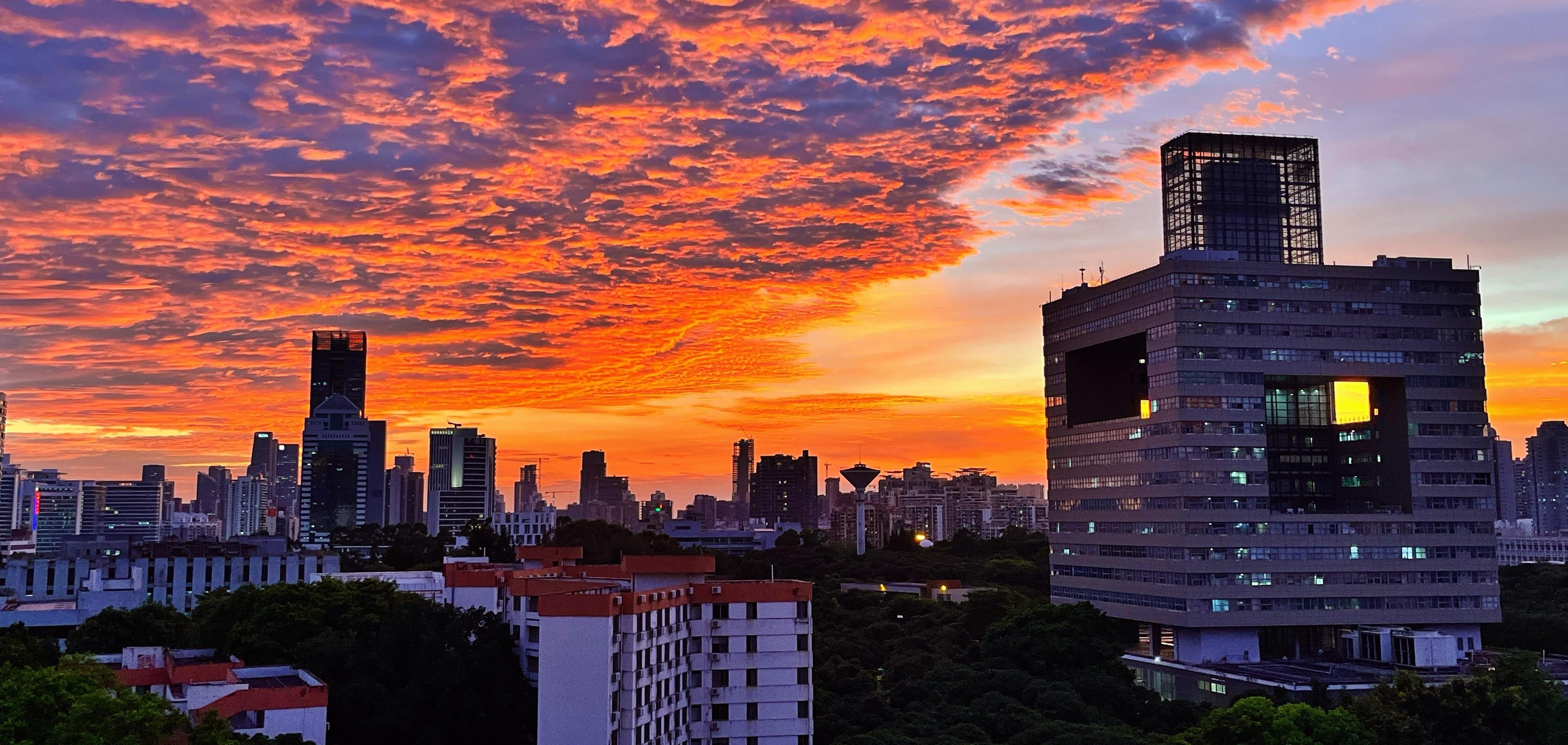 人文篇 | 十二时辰转輾，一日深大来回